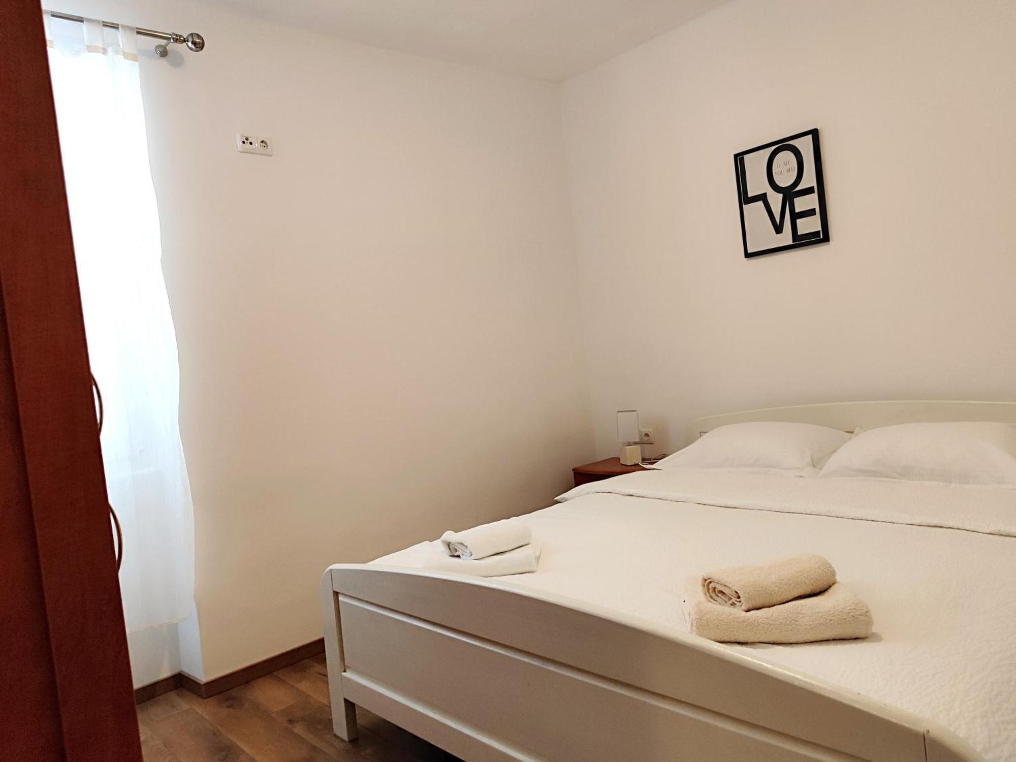 Apartman Daniel With Free Parking Mundanije Exterior foto